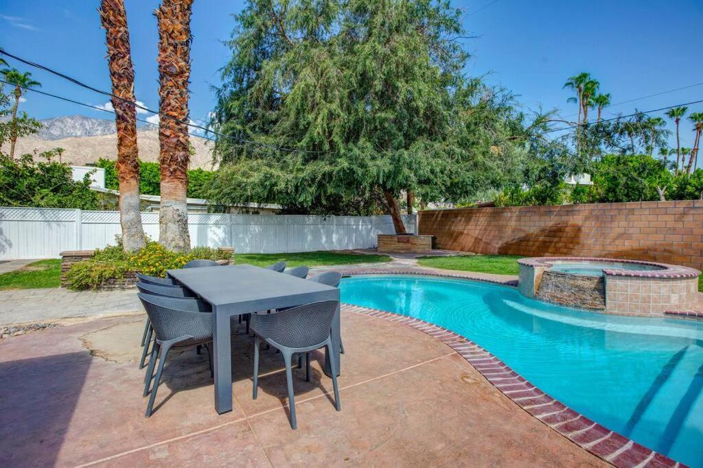 Close To Downtown Ps - Hike, Bike, Swim, Relax Palm Springs Eksteriør billede